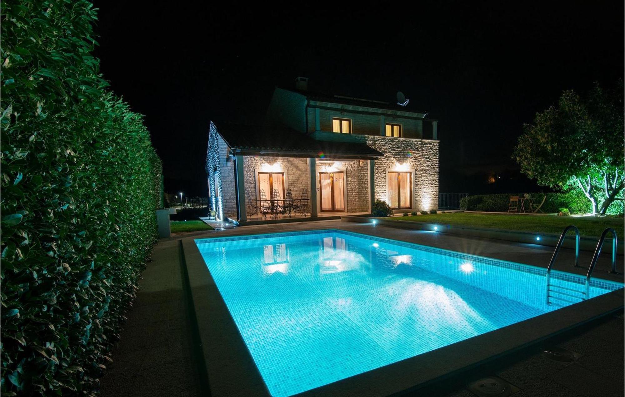 Villa Vito โรวีน ภายนอก รูปภาพ
